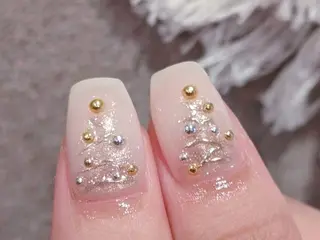 ネイル も りのネイルデザイン