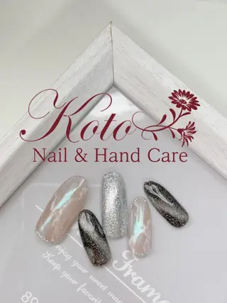 ネイル Risa ネイルサロンKOTOのネイルデザイン