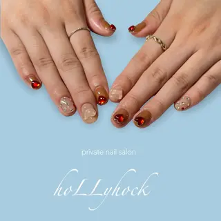 ネイル nail salon hoLLyhockのネイルデザイン