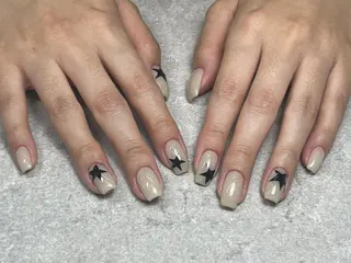 Dea かかのネイルデザイン