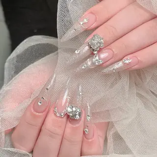 ネイル Maggie Nail🦩のネイルデザイン
