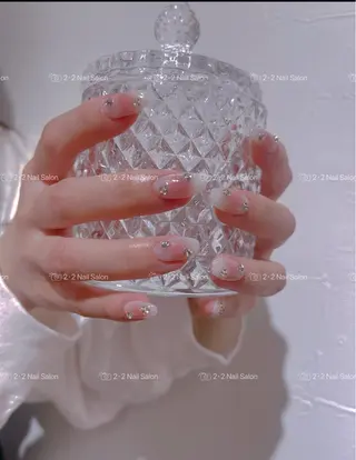 ネイル Shis_🦄shi 韓国風キラキラネイルのネイルデザイン