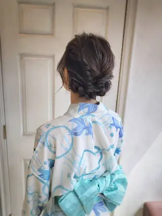 ヘアアレンジ ミディアム Watanabe. cのヘアスタイル