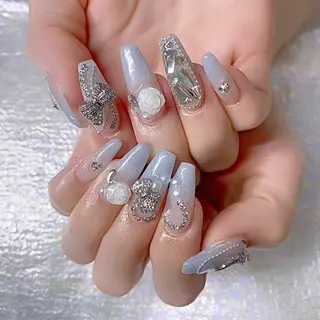 ネイル Queens テイのネイルデザイン