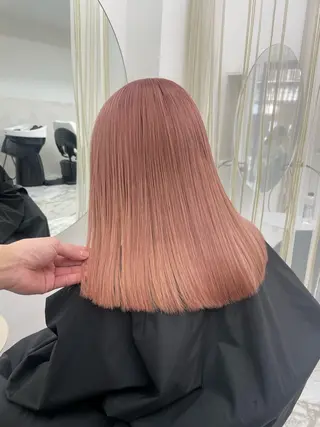 ミディアム カラー Hiroka / NANAのヘアスタイル