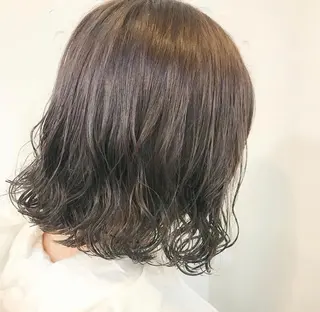 ショート カラー VERBENA所属・ハイライト／艶カラー 大河シンジのヘアスタイル