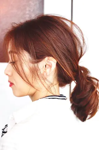 ミディアム カラー アドミラルYoshi oのヘアスタイル