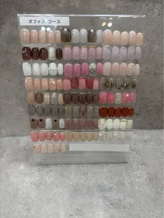 ネイル HIRAKAWA Sのネイルデザイン