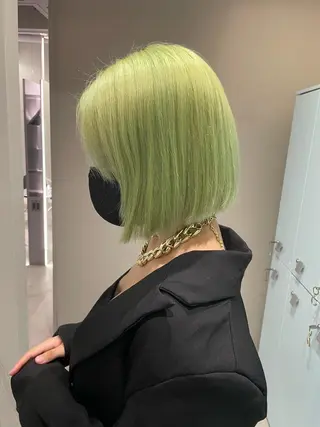 ショート カラー 紬/enne/ブリー チ/ハイトーンのヘアスタイル