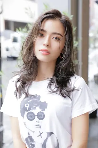 セミロング 神野 雅樹のヘアスタイル