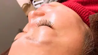 マツエク・マツパ 指名支持率NO.1 スタイリストのヘアスタイル