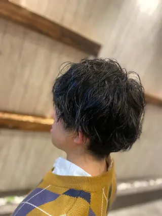 カラー メンズ 成田 海斗のヘアスタイル