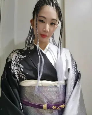 セミロング ヘアアレンジ scamp ★のヘアスタイル