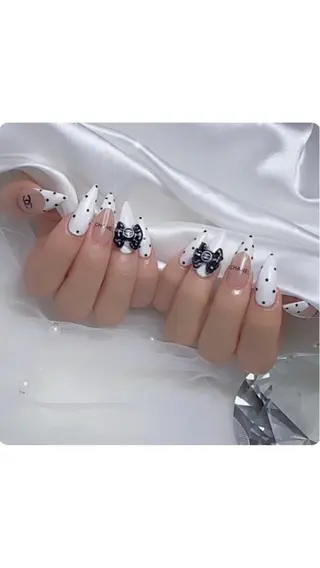 ネイル 𝐑𝐚𝐲 𝐧𝐚𝐢𝐥所属・𝐑𝐚𝐲 𝐧𝐚𝐢𝐥のネイルデザイン