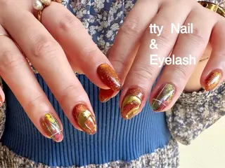 ネイル tty Nail&Eyelash所属・利光 絵瑠のネイルデザイン