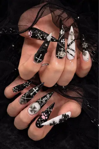 ネイル BA_PIU NAILのネイルデザイン