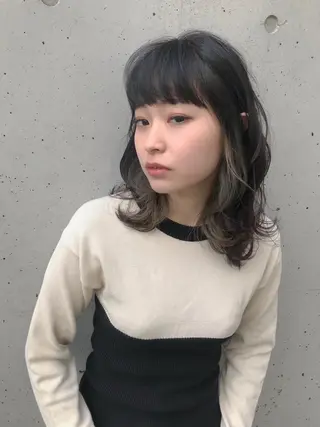 ミディアム カラー 寺山 佳貴のヘアスタイル