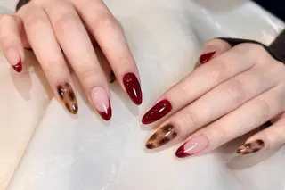 ネイル 小島 阿佑美のネイルデザイン