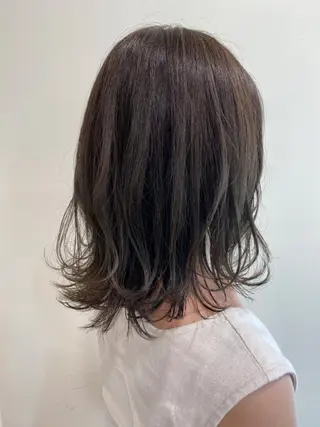 ミディアム カラー salowin渋谷kitaya park前所属・RIKA韓国ヘア/く びれヘア/上品カラーのヘアスタイル