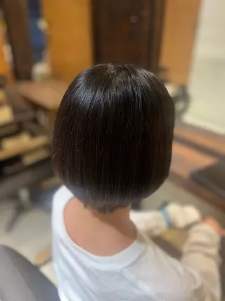 ショート カラー Aina🩶 艶カラー🩶のヘアスタイル