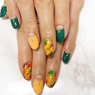 ネイル リラネイル Aikenのネイルデザイン