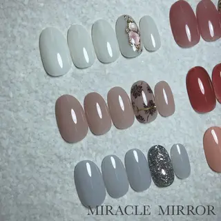 ネイル ミラクルミラー 町野のネイルデザイン
