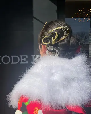 ヘアアレンジ 🍒serika 暖色カラー 🍒のヘアスタイル