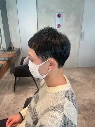 メンズ Toiro 新宿所属・新宿/新宿三丁目 yuinaのヘアスタイル