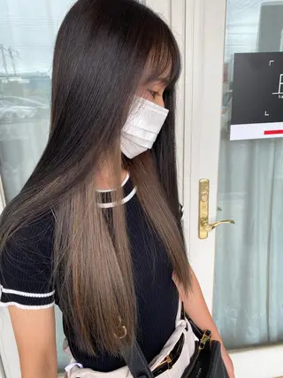 ロング カラー 🫧赤み消しカラー nanami🫧のヘアスタイル