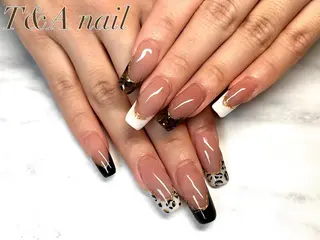 ロング T&A nailのネイルデザイン
