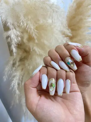 ネイル BINERVA所属・BINERVA nail salonのネイルデザイン