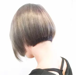 ミディアム 🍀ケアブリーチ カラー🍀坂井のヘアスタイル