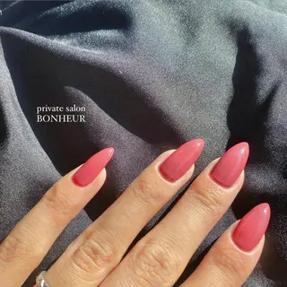 ネイル BONHEUR Annaのネイルデザイン