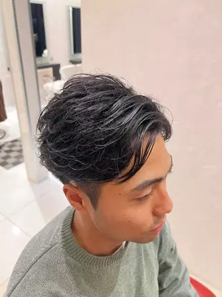 パーマ メンズ 野口 竜矢のヘアスタイル