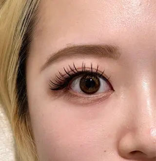 マツエク・マツパ sakura🎀 /プラチナムドールのマツエク・マツパデザイン