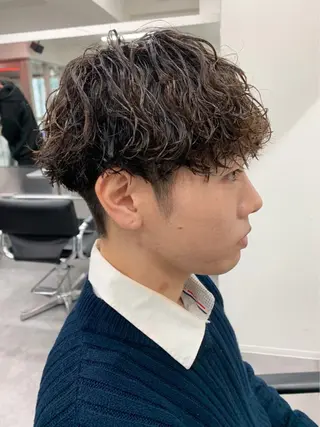 パーマ メンズ パーマ支持率No.1 ❤️‍🔥安成弾のヘアスタイル