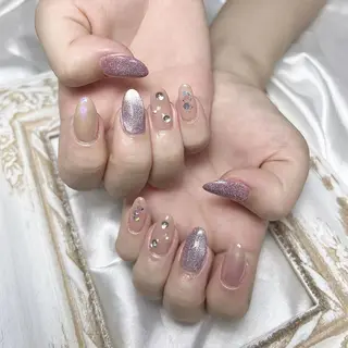 ネイル Una ☀️☀️のネイルデザイン