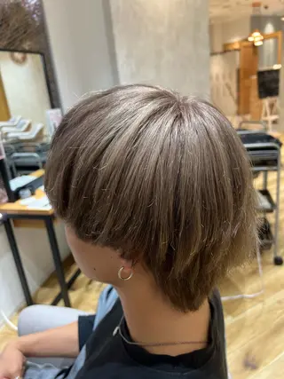 カラー 高須 翼のヘアスタイル