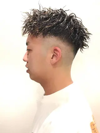 ショート ゼロスバーバーショップ所属・予約1000件超 ✨メンズパーマのヘアスタイル