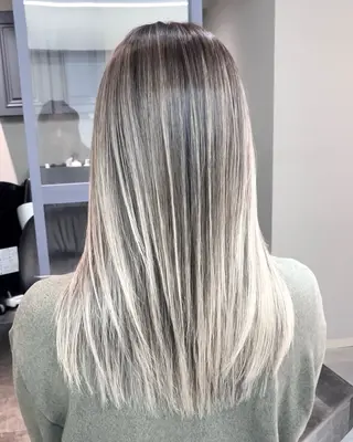 ロング カラー 奥山義進/大宮 /ダブルカラーのヘアスタイル