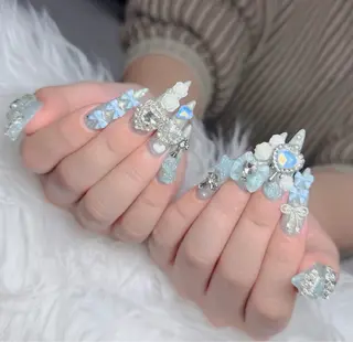 ネイル Lenie Nail Okuboのネイルデザイン