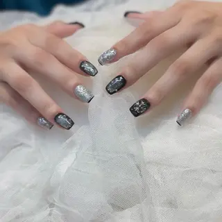 ネイル 新井 ひなののネイルデザイン