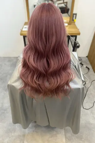 ロング 安藤 聖麻のヘアスタイル