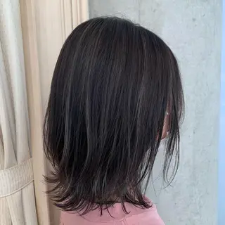 ミディアム カラー サソウ ユリエ🥥のヘアスタイル