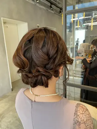 ミディアム ヘアアレンジ 透明感カラー✨艶髪 制作🌱山根あゆみのヘアスタイル