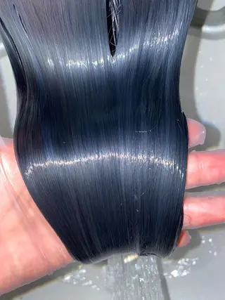 セミロング カラー ヘアアレンジ XENA表参道 MIKUのヘアスタイル