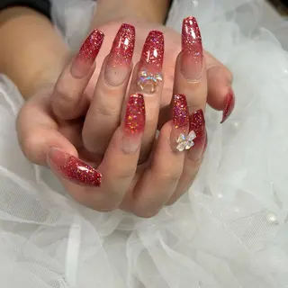 ネイル k-free所属・大原 綾菜のネイルデザイン