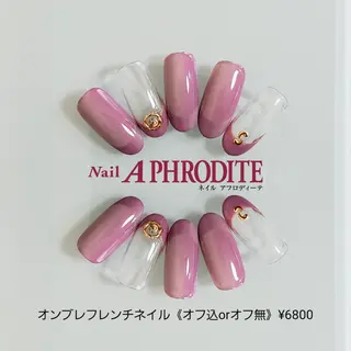 ネイル Nail  Aphroditeのネイルデザイン