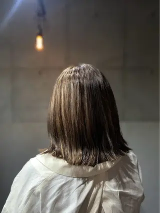 セミロング ｶｯﾄﾓﾃﾞﾙ/ AIRIのヘアスタイル