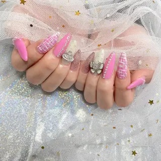 ネイル Nail Salon & MORE.のネイルデザイン